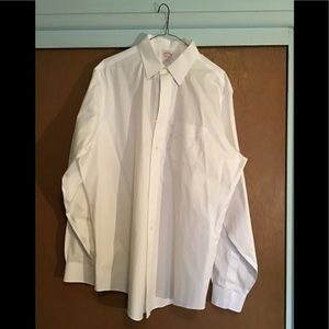 Brooks Brothers Shirts bundle of 4 non iron cotton